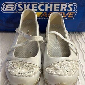 Skechers White Dress Shoes with Sparkly Details